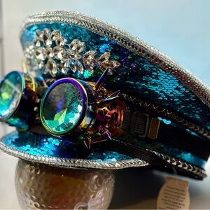 Sequin Embellished Blue Hat with Goggles